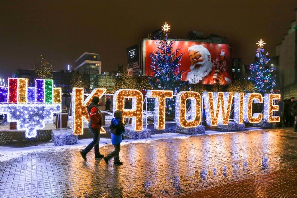 Apartament Szafron Lägenhet Katowice Exteriör bild